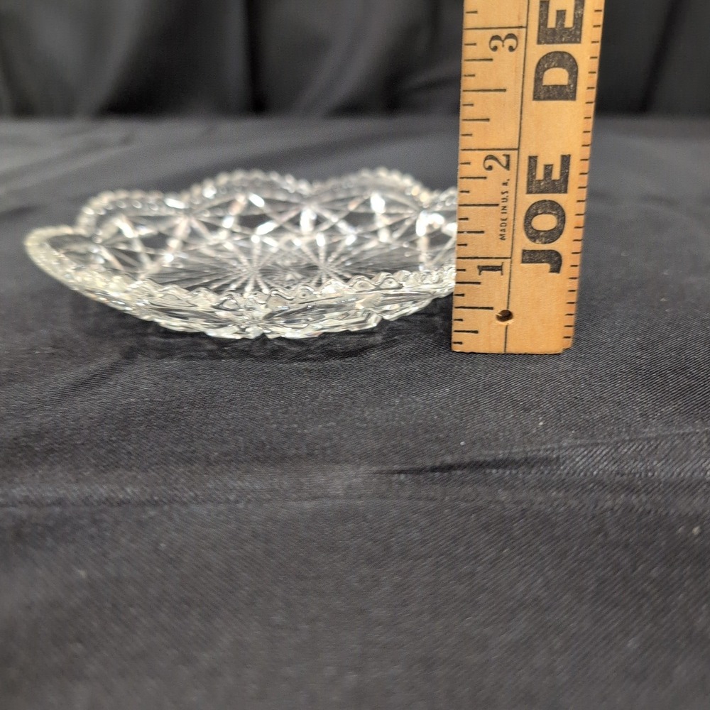 Avon Clear Pressed Glass Trinket Dish Starburst Pattern Scalloped Beaded Rim - Picture 3 of 4